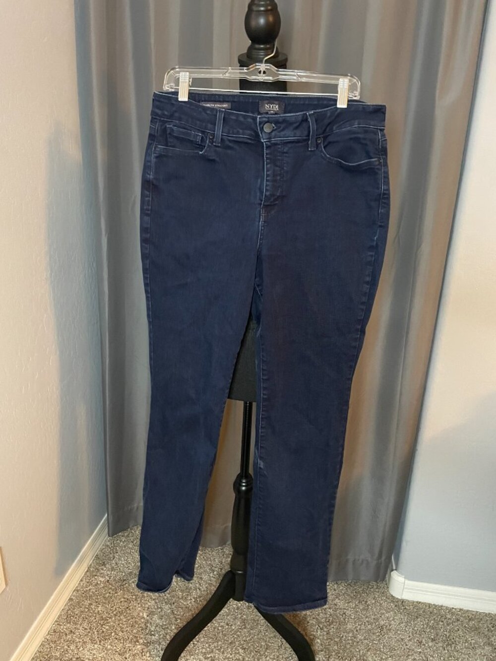 63. NYDJ Marilyn Straight Leg Jeans, Dark Wash, Size 14, EUC